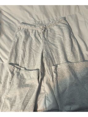 Divided light gray fleece-lined joggers